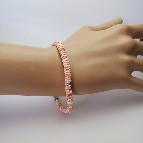 Tropical Coral White Seashell 8" Bracelet - Picture 3 of 6